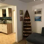 Ferienhaus Place Veli Dvor - With Private Garden In Old Town Punat