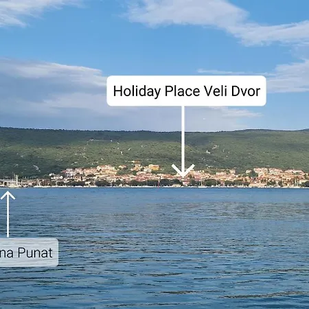 Place Veli Dvor - Spacious House For 6-8 Guests With Private Garden - Old Town *