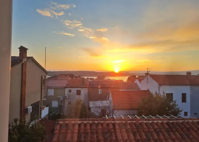 Place Veli Dvor - With Private Garden In Old Town Tatil Evi *