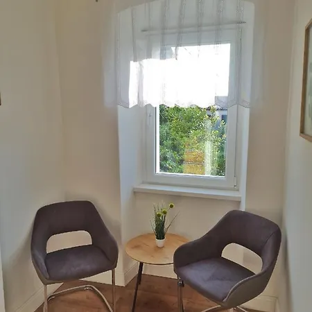 Place Veli Dvor - With Private Garden In Old Town בית נופש פונאנט