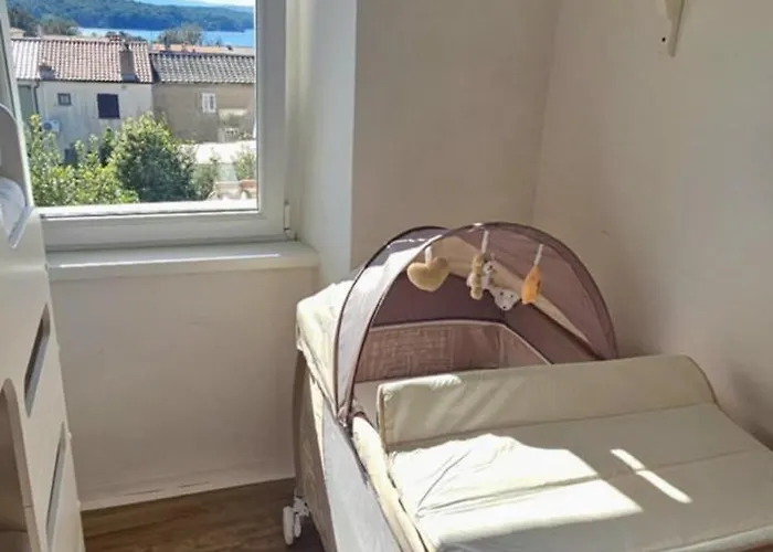 펜션 Place Veli Dvor - With Private Garden In Old Town *